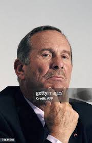 1,010 Pleasing Stock Photos, High-Res Pictures, and Images