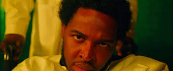 Apre plizyè mwa pa gen okenn moun ki te gen nouvèl li, enben Wendyyy gentan  chofe entènèt la ak anons sòti nouvo videyo li a.