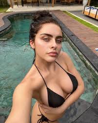 Lauren summer nude  смешные картинки и другие приколы: комиксы, гиф  анимация, видео, лучший интеллектуальный юмор.