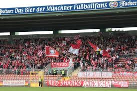 The soccer field is 105mx68m. Grunwalder Stadion In Munchen Bayern Stadion Stadtisch Sport