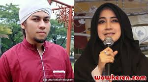 Foto mesra umi pipik dan sunu(kiri), suci (kanan). Isu Umi Pipik Lahirkan Anak Sunu Kembali Beredar Ini Reaksi Netter