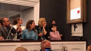 Goya subastas es una casa de subastas de madrid, entre su catálogo se encuentran obras de arte como pinturas, muebles, antigüedades y joyas. Una Obra De Banksy Se Autodestruye Tras Ser Vendida En Una Casa De Subastas As Com