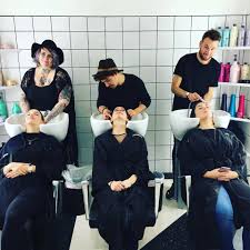 Check spelling or type a new query. Les Meilleurs Salons De Coiffure A Montreal Nightlife