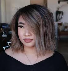 High buns and ponytails are great for adding height, but remember to leave some wispy strands hanging down to soften the roundness and elongate the face. 48 Beautiful Short Hairstyles For Fat Faces And Double Chins