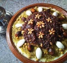 Couscous Tfaya Maroc Desert Experience Tours Http Www Marocdesertexperience Com Morocco Food Morrocan Food Moroccan Cooking