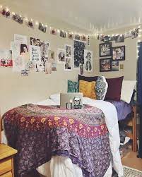 The 10 Coolest Dorm Rooms On Instagram Cool Dorm Rooms Dorm Room Inspiration Dorm Room Decor