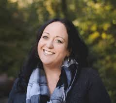 Tia Elizabeth Kingsbury (Roth)