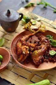 Favorite Indonesian Food Indonesian Traditional Fried Chicken This One Using Traditional Ingredients Fotografi Makanan Foto Makanan Ayam Goreng