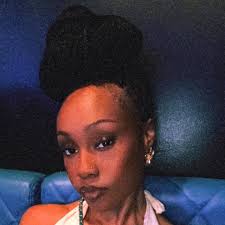 Looking for a job NOW, 19 years, man, living in north charleston.