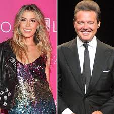 La actriz aracely arámbula lleva varios años denunciando que su exmarido, el cantante mexicano luis miguel, ha incumplido con el pago de la manutención de miguel y daniel, los dos hijos que tienen. Michelle Salas Habla Sobre Su Relaci Oacute N Con Los Hijos De Luis Miguel People En Espanol