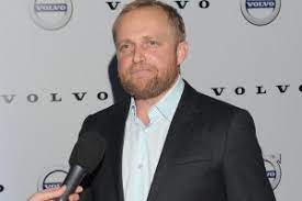 He garnered international acclaim for his portrayal of pope john paul ii in the film karol, a man who became pope which was seen by no less than eight hundred million people worldwide. Piotr Adamczyk Wzrost Waga Wiek Plotek