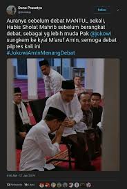 Sungkem sendiri merupakan sebuah permintaan maaf untuk yang muda kepada beliau orang tua kita atau orang yang lebih tua dari kita. Salah Foto Presiden Jokowi Sungkem Ke Wakil Presiden Ma Ruf Amin Saat Idul Fitri Turnbackhoax Id