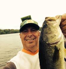 The best fish from a fantastic few days at the Pads Lake at 37 lb:  https://piscatorcom.blogspot.com/2018/08/yateley-pads-lake.html