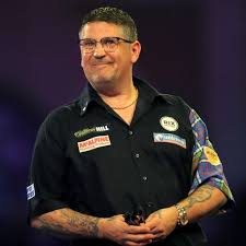 Darts is in a kind of interregnum at the moment. Gary Anderson Why Is Darts Star Not Playing In Pdc Home Tour Other Sport Express Co Uk