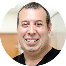 Dr. Jonathan M. Knee