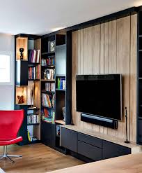 Meuble Tv Sur Mesure En Lambris Effet Bois Clair Avec Bibliotheque Noire Meuble Tv Mural Design Deco Meuble Tele Meuble Tv