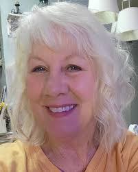 Helen Herndon's Instagram, Twitter & Facebook