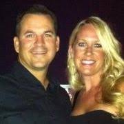 Lori Mares's Instagram, Twitter & Facebook