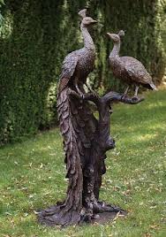 Wir Fuhren Bronze Uvm Fur Haus Garten Www Steinmetz Rheinbach De Grabmalesamulewitz Samulewitz Steinmetz Peacock Wall Art Peacock Art Sculpture