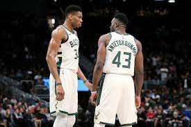 Jul 05, 2021 · giannis antetokounmpo plays with his other brother, thanasis, in milwaukee and said having his two brothers on the court with him in the nba when the bucks played the lakers was one of the best. Thanasis Antetokounmpo Dunks On Defender In Bucks Blowout