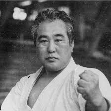 La mort de Samuel Paty avait choqué la France entière ➡  https://www.demotivateur.fr/RbG