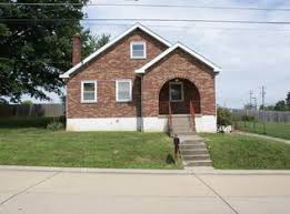 5 Neltner Dr, Cold Spring, KY 41076