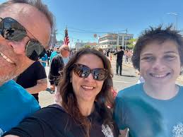 Canoga Park Memorial Day parade support