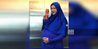 Berita harian online hari ini nikah esok bersalin | berita. Dynas Bakal Sambut Anak Ketiga 18 Mei