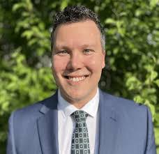 Jeff Bednarz's Instagram, Twitter & Facebook