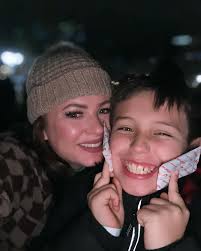 Christmas in Indiana 🎄 New Years in TN 🎉 Had a blast with family 💜