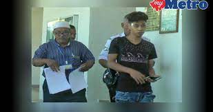 Video warga menangkap basah aksi tidak senonoh ini viral di media sosial. Padah Abaikan Waran Tangkap Trafik