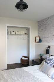 30 industrial bedrooms show the scope and stretch of the industrial genre, coupled with soft and playful finishes. Pin On Airbnb