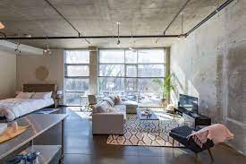 Our studio is a spacious 760 sq ft situated on the 2nd floor of our building in the heart of the gulch neighborhood mekân located in the heart of the gulch in downtown nashville, mercury view lofts is exactly where you want to be to take advantage of all that the music. Mercury View Lofts Urbannashville Vacation Rentals