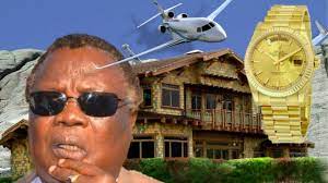 Stay tuned for more exclusive stories making headlines in the country and accross the globe this is felix jason tv. 10 Expensive Things Owned By Francis Atwoli