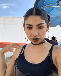 Edna Erin Davila (@edna.davila) • Instagram photos and videos