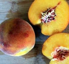 Donut peaches usually have a small clingstone pit. Best Peaches To Grow In Southern Californiatastylandscape