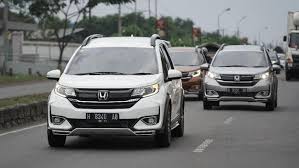 Simak daftar harga brv 2021 di bawah untuk melihat harga otr dan promo yang tersedia serta informasi dp dan cicilan. Honda Br V Facelift Paket Lengkap Low Suv