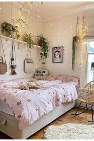 41 Bohemian Bedroom Decor Bohemian Style Ideas For Bedroom Decor Home Decor Aesthetic Bedroom Dorm Room Decor Bedroom Design
