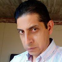 Elias Gil's Instagram, Twitter & Facebook