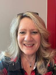 Susan Sandquist's Instagram, Twitter & Facebook