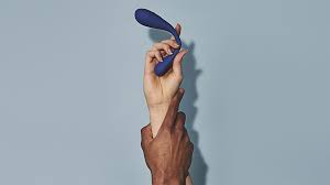 How to Use Sex Toys as a Couple Without Making it Weird