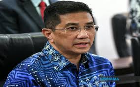 Budaya ketabahan dan kesetiaan hayati paradigma yang dimiliki oleh orang yang berjaya dalam mengharungi cabaran dan halangan yang mendatang. Bernama Anjakan Paradigma Dalam Perniagaan Penting Bagi Tangani Kesan Ekonomi Azmin
