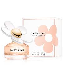 Free us shipping with orders over design house: Marc Jacobs Daisy Love Perfume 3 4 Fl Oz Eau De Toilette Spray Beauty Amazon Com