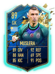 He is known for being a soccer player. Fernando Muslera Fifa 20 Spieler Statistik Card Preis