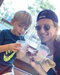 Photo : Victoria Azarenka avec son fils Leo, 3 ans et demi, le 2 octobre  2019.