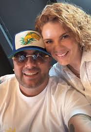 William Sustache's Instagram, Twitter & Facebook