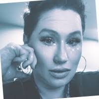 Dana Lopez's Instagram, Twitter & Facebook