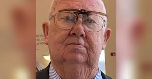 Walter Burgett Jr. Obituary