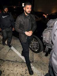 The 10 Best Dressed Men Of The Week Mens Fashion Summer Best Dressed Man Drake Fashion