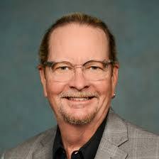 Erik Tate's Instagram, Twitter & Facebook